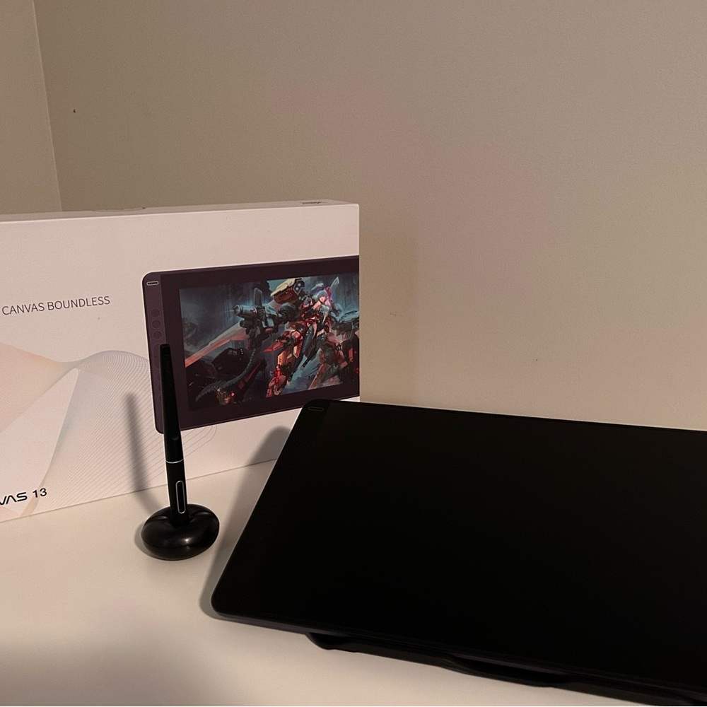 Huion kamvas 12 (purple) like new, only used 2x